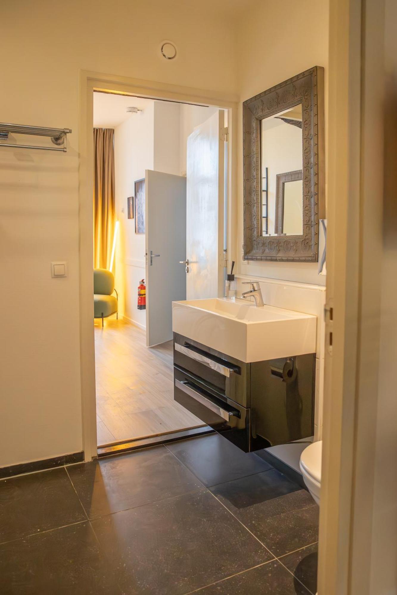 Smartflats - L'Orangerie I Maastricht Apartment Luaran gambar
